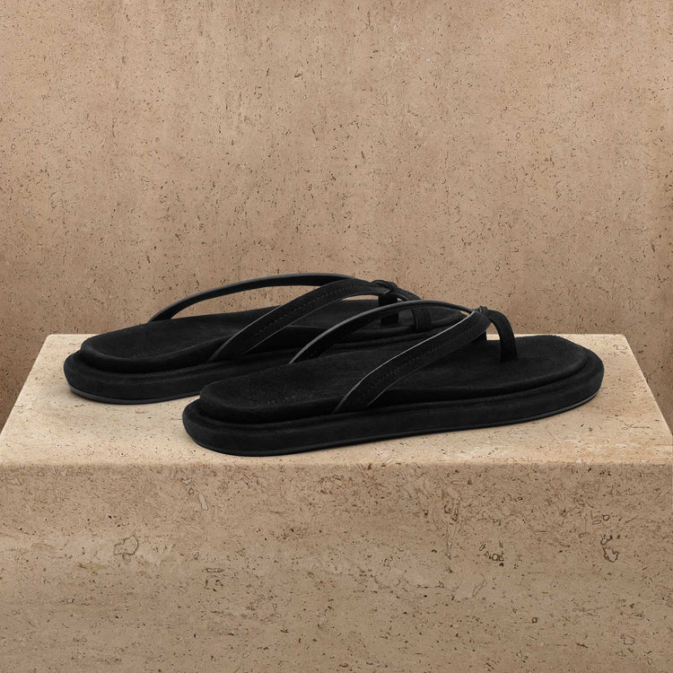 Women's Suede Cross Thong Sandal in Black/Black | James Perse Los Angeles