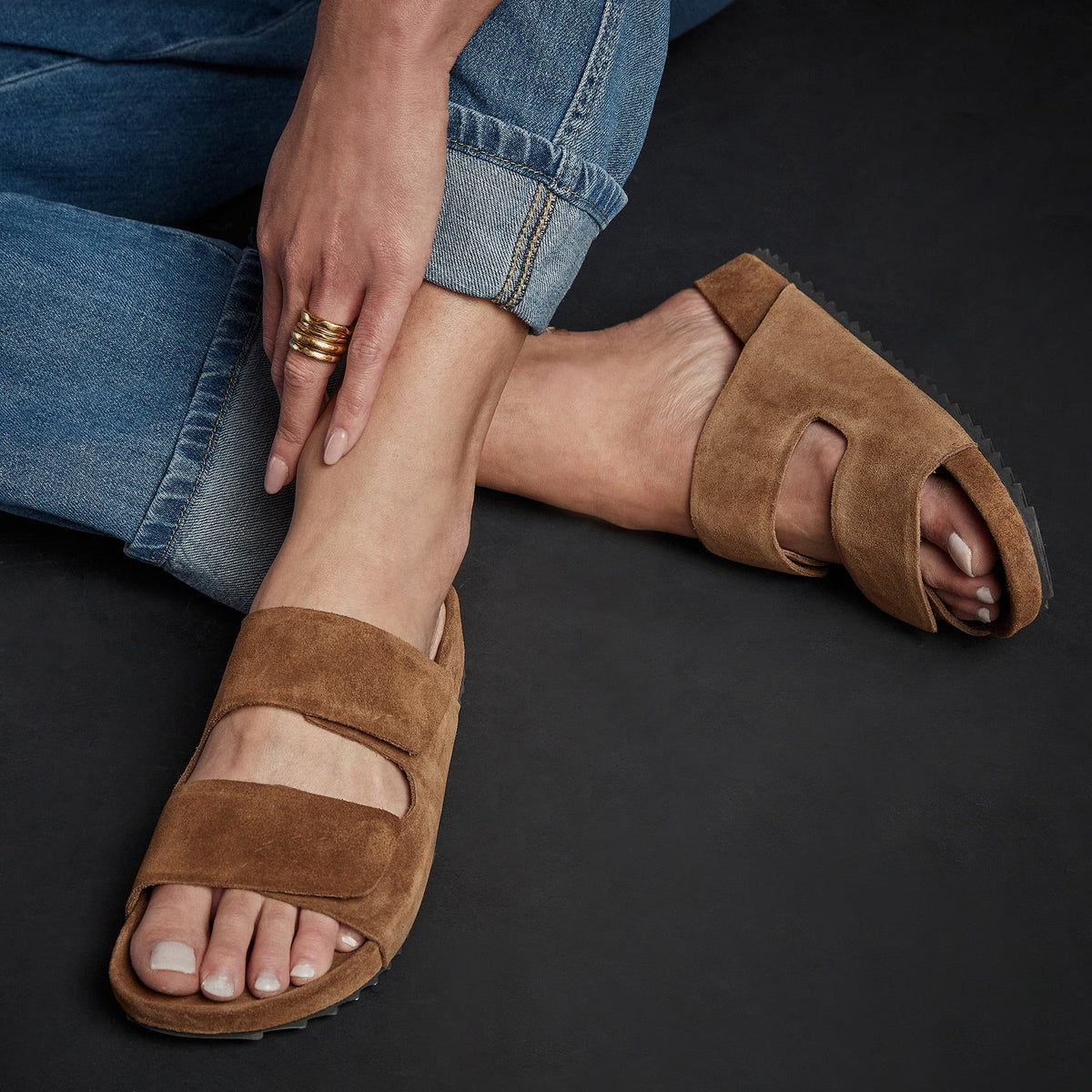 Women's Double Strap Suede Slide in Tabacco | James Perse Los Angeles