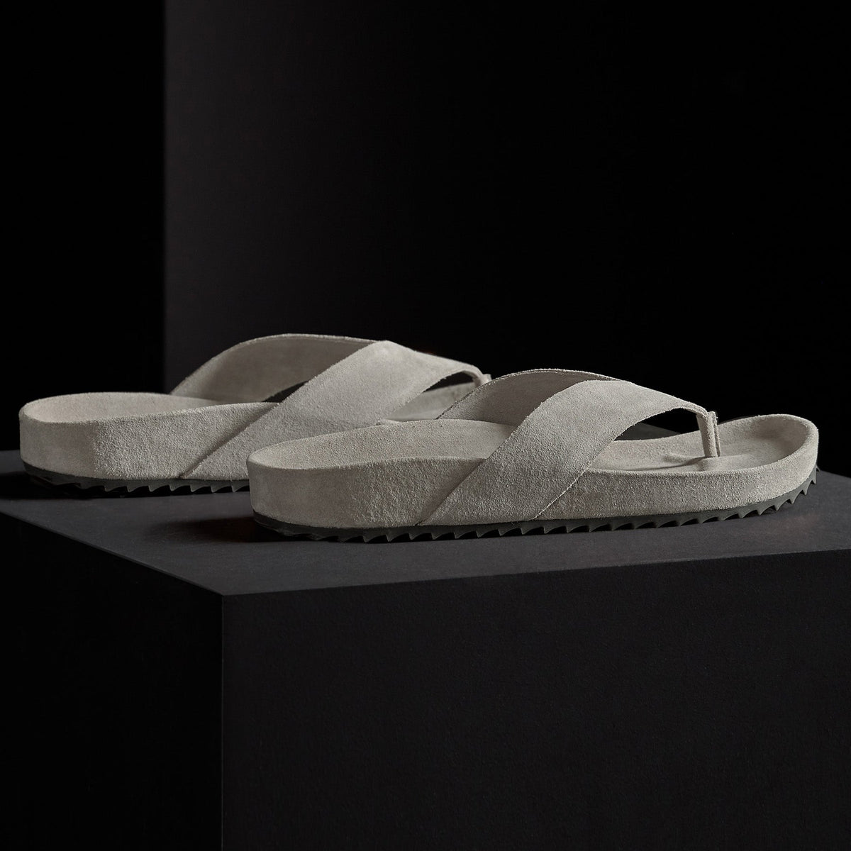 Suede Flip Flop Womens In Earth | James Perse Los Angeles
