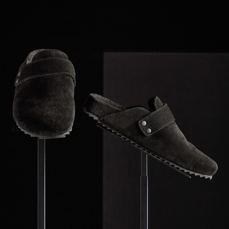 Women's Suede Slip On Clog in Black/Black | James Perse Los Angeles