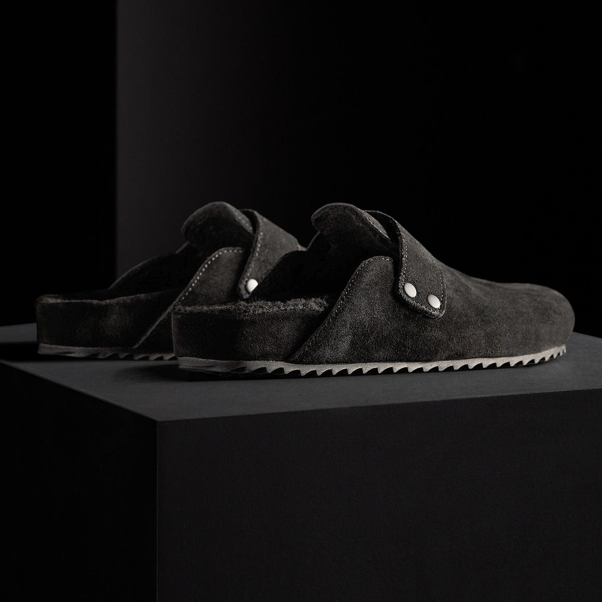 Women's Suede Slip On Clog in Black/Black | James Perse Los Angeles