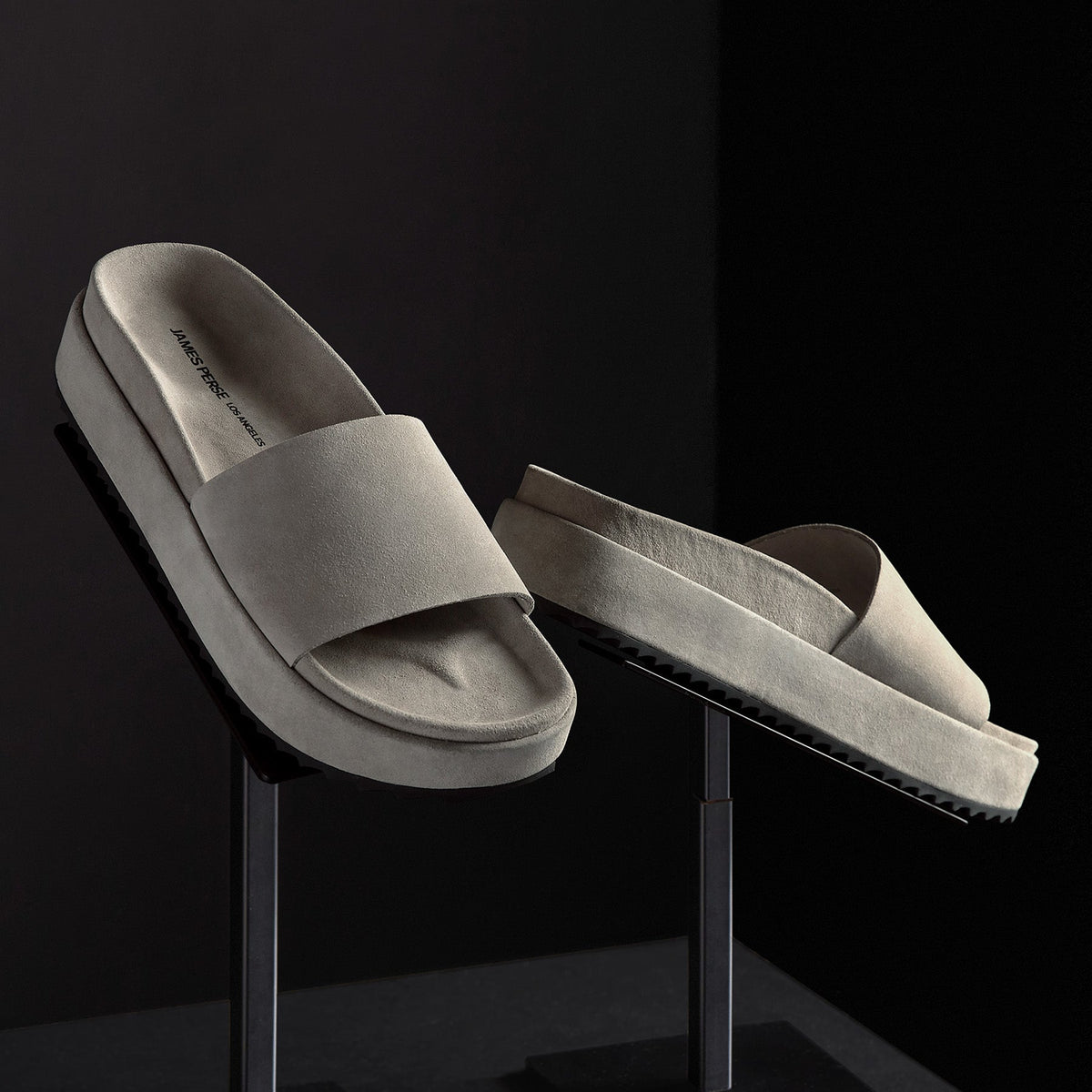 Women's Single Strap Platform Slid in Earth | James Perse Los Angeles 