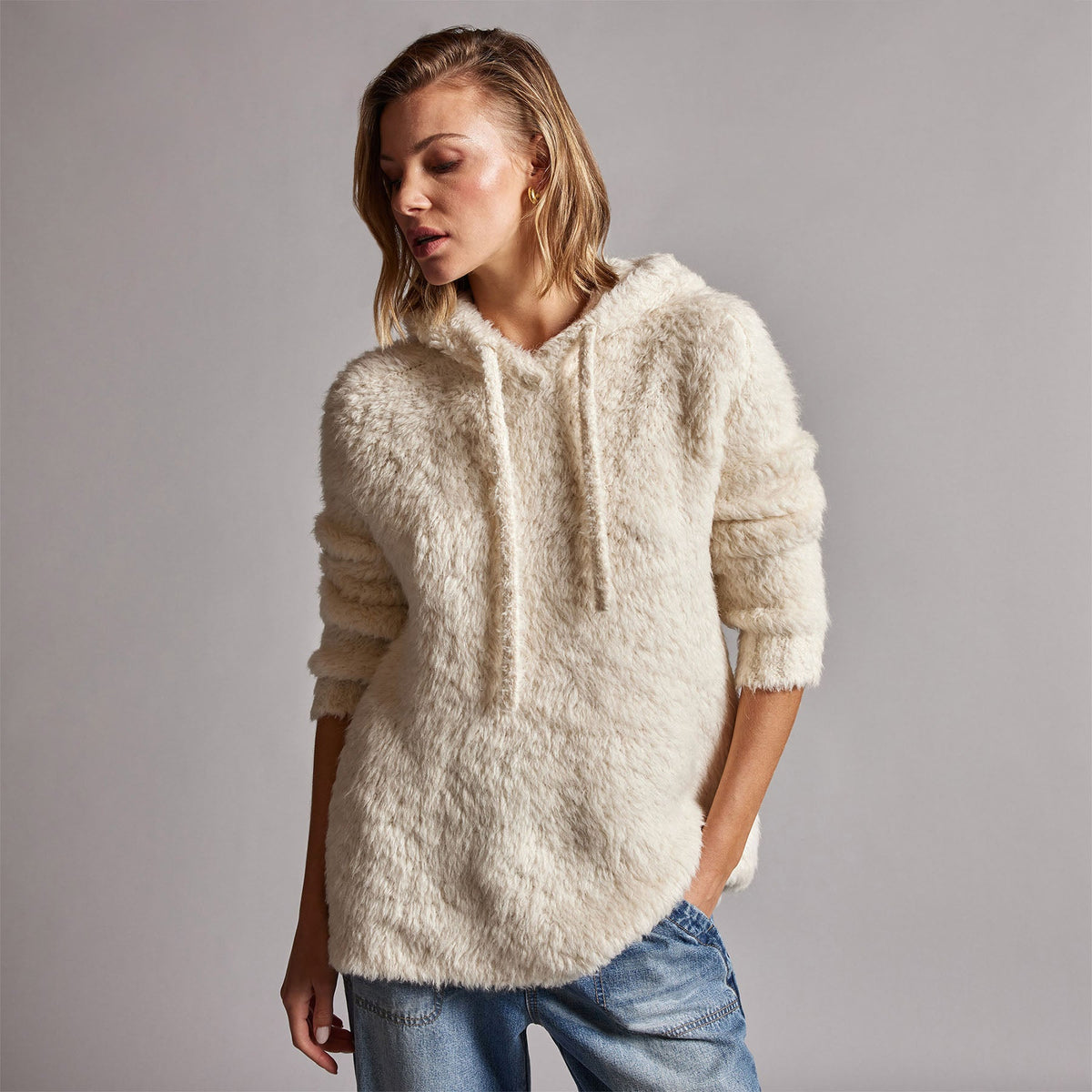 Wool Blend Sherpa Hooded Sweater in Natural | James Perse Los Angeles