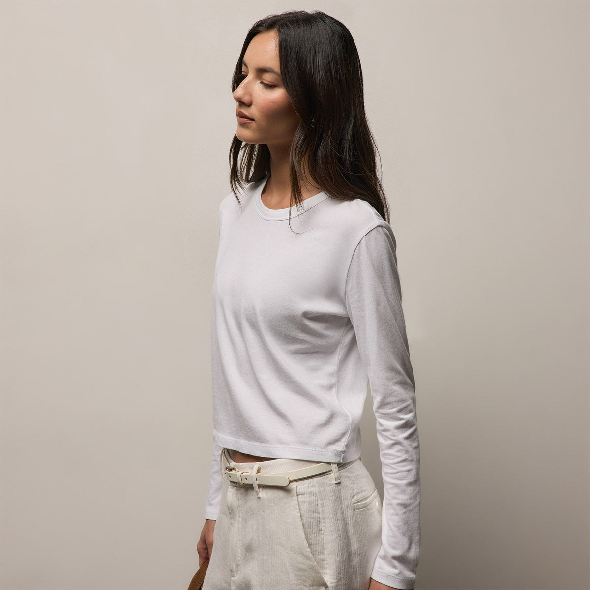 Brushed Elevated Jersey Long Sleeve Tee in White | James Perse Los Angeles