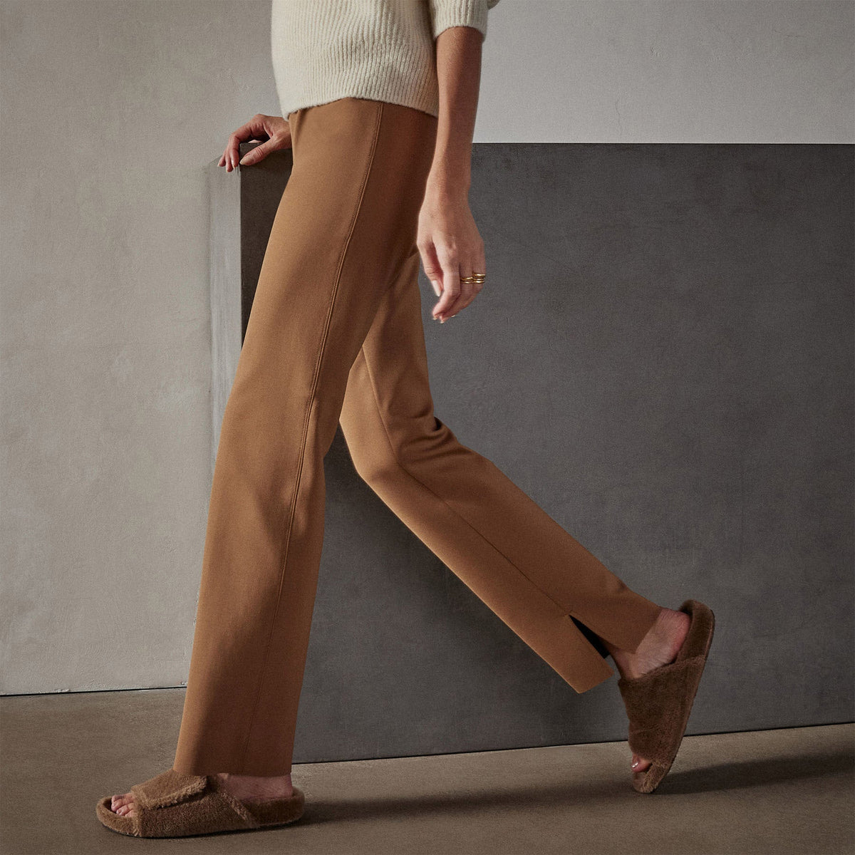 Matte Scuba Slim Fit Pant in Copper | James Perse Los Angeles