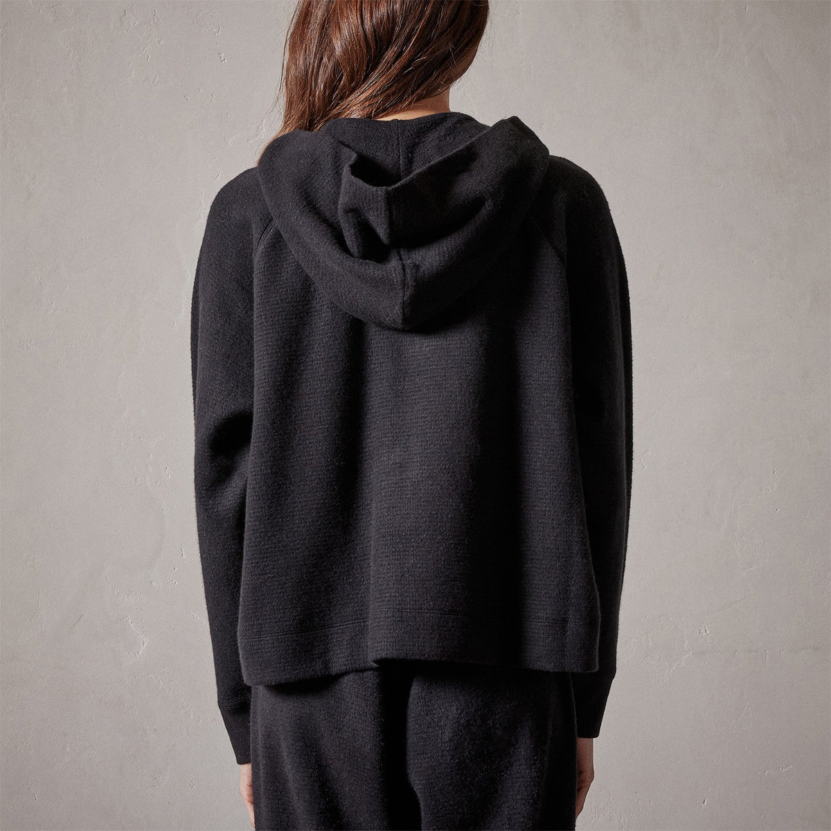 Thermal Knit Split Front Hoody in Black | James Perse Los Angeles