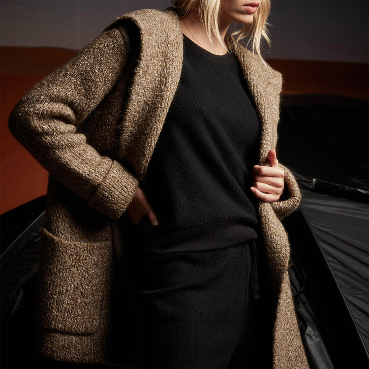 Alpine Thermal Sweatshirt in Black | James Perse Los Angeles 