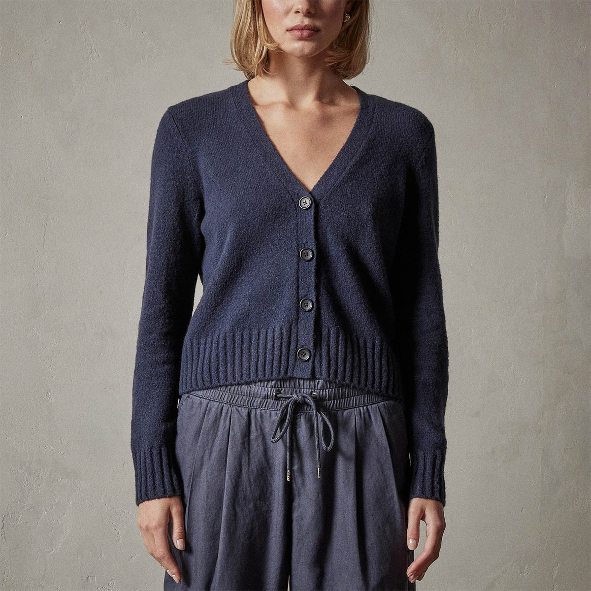 Cotton Cashmere Cardigan in Navy | James Perse Los Angeles