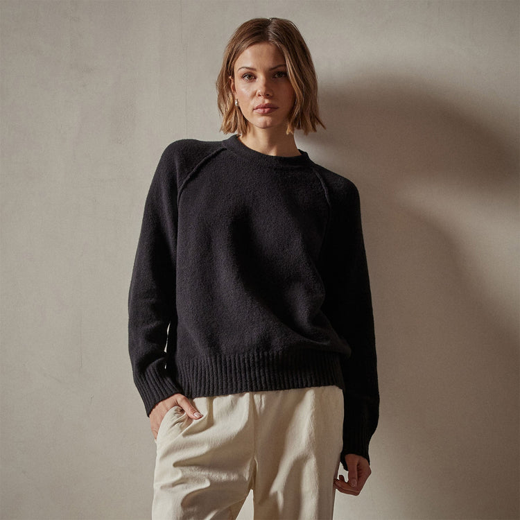 Cotton Cashmere Blend Pullover in Black | James Perse Los Angeles