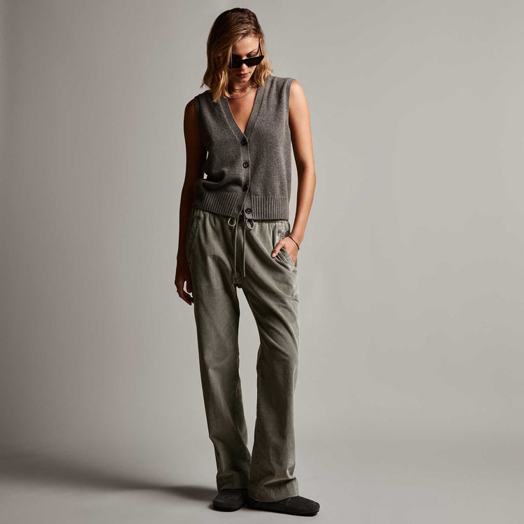 Cotton Chashmere Button Vest in Burro | James Perse Los Angeles