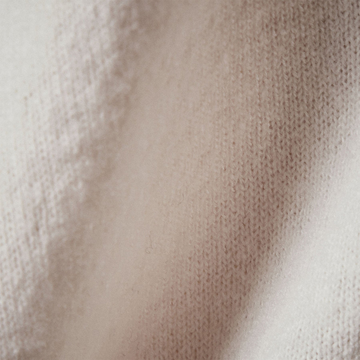 Cliffside Sweater in Chalk | James Perse Los Angeles