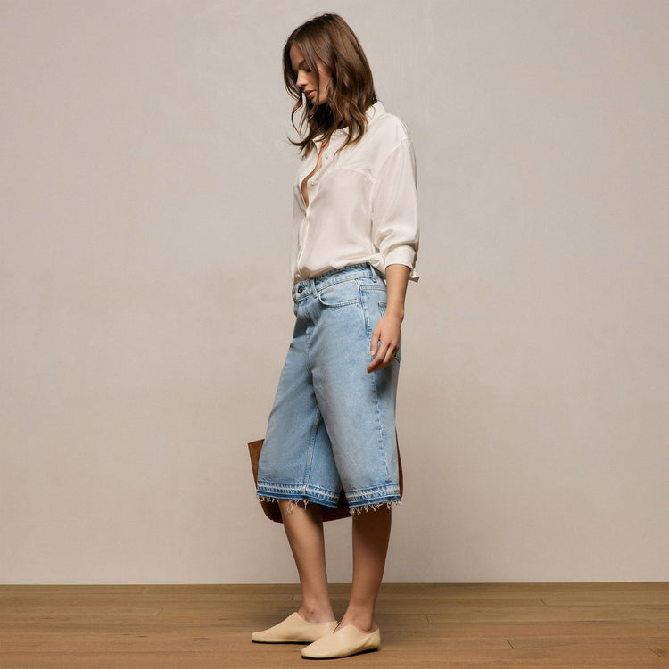 Relaxed Jort in Light Blue Wash | James Perse Los Angeles