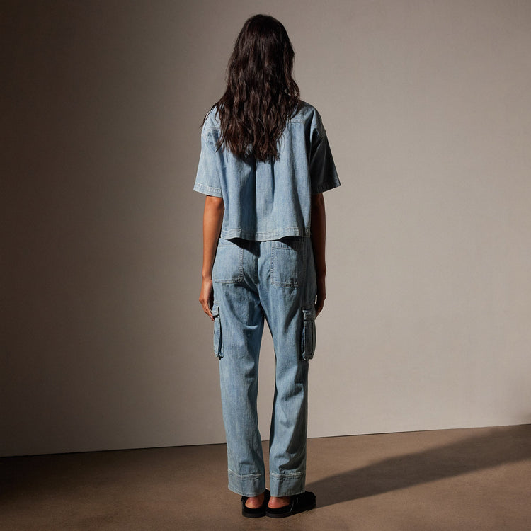 Washed Denim Cargo Pant in Bleach Wash | James Perse in Los Angeles
