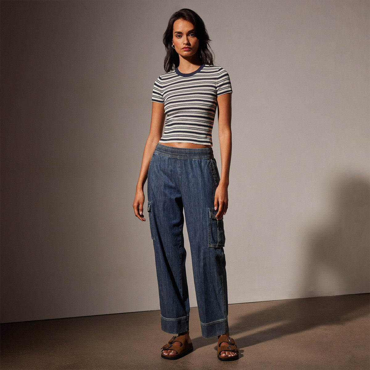 Washed Denim Cargo Pant in Medium Wash | James Perse in Los Angeles