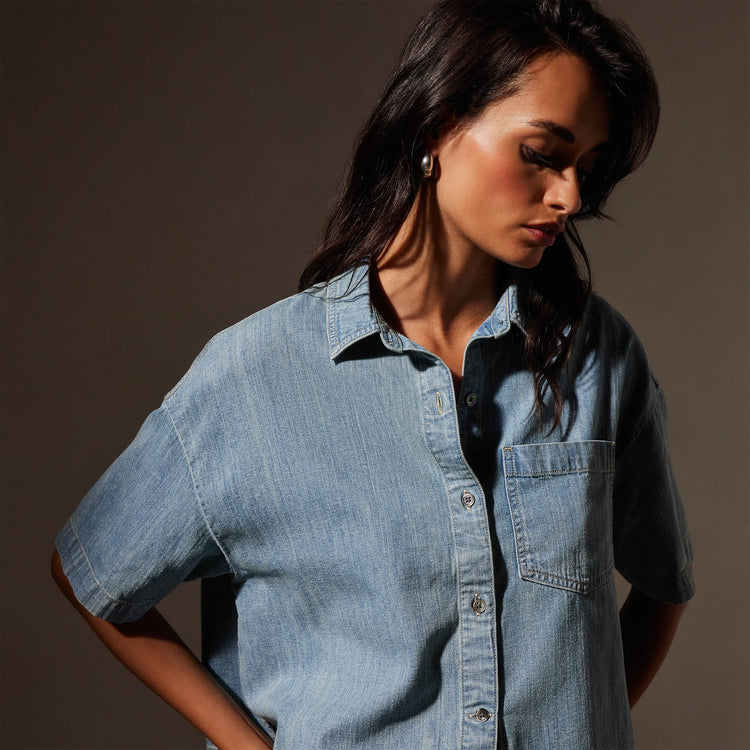 Short Sleeve Crop Denim Shirt in Bleach Wash | James Perse in Los Angeles