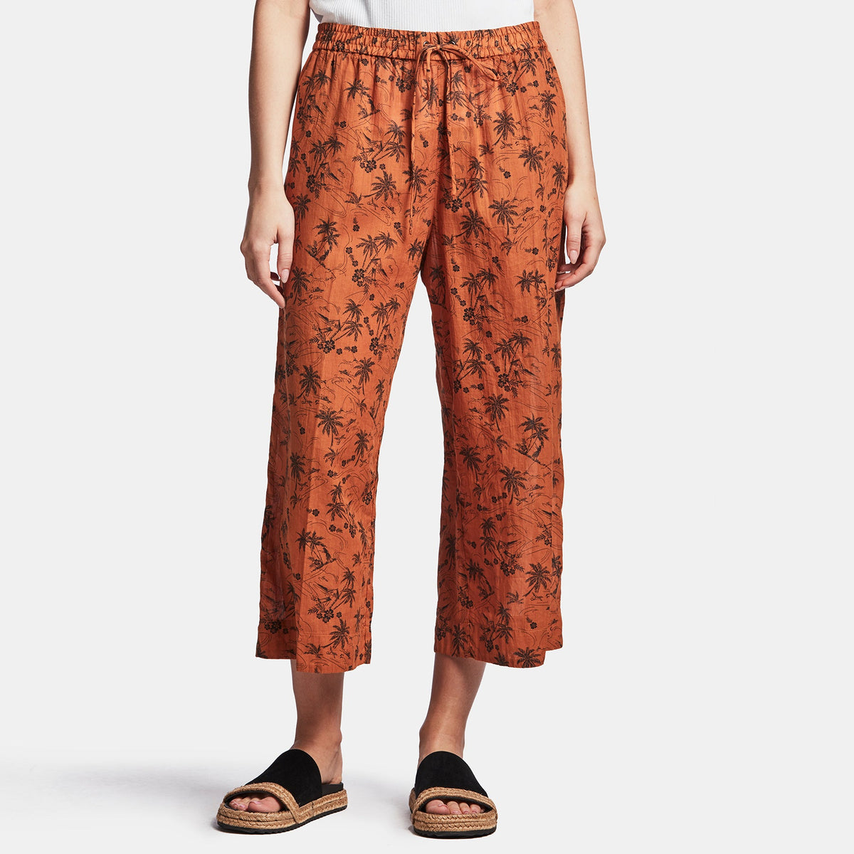 Island Print Cropped Pant In Amber Island Print | James Perse Los Angeles