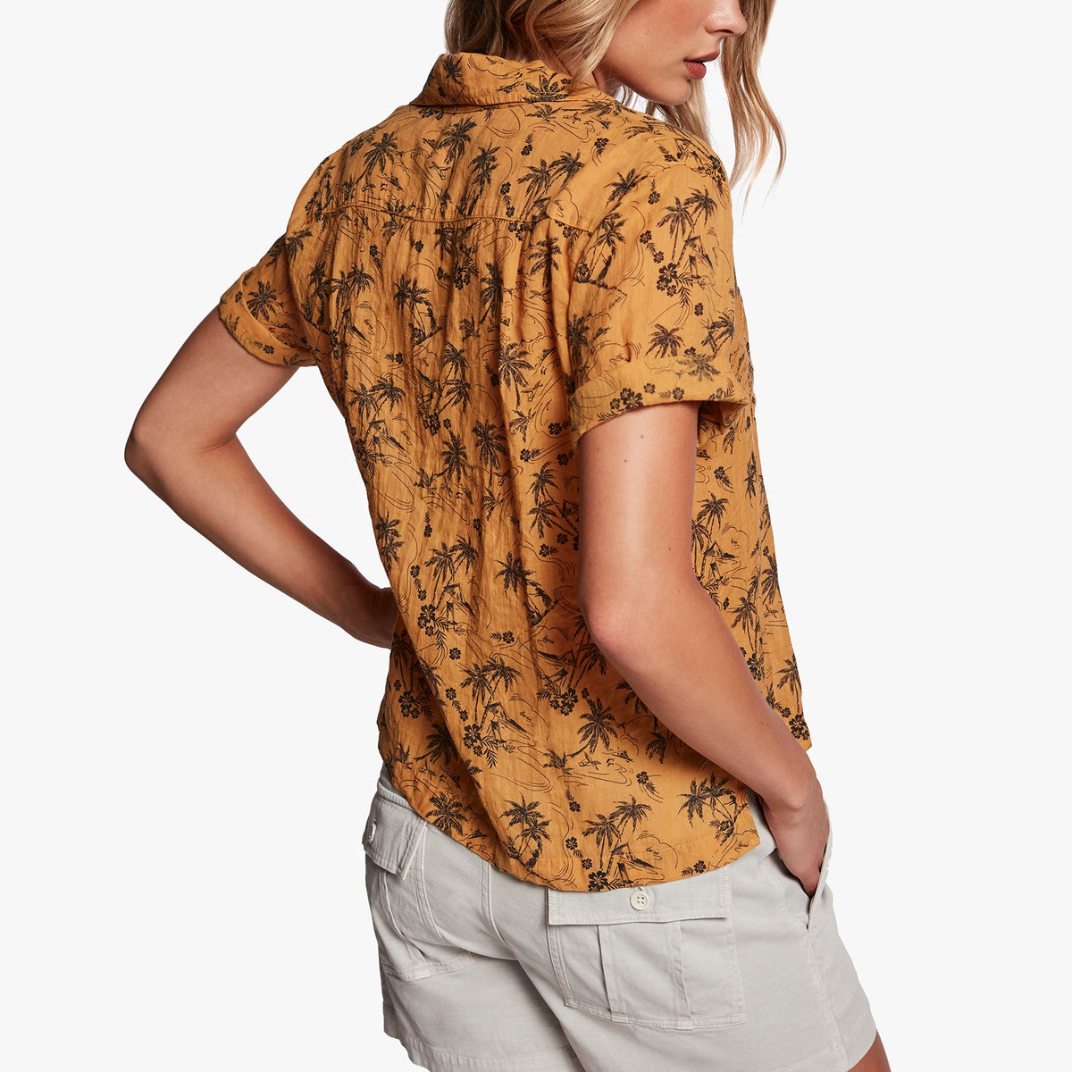 Island Print Shirt In Comet Island Print | James Perse Los Angeles