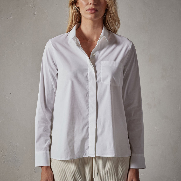 Matte Stretch Poplin Long Sleeve Shirt in White | James Perse Los Angeles