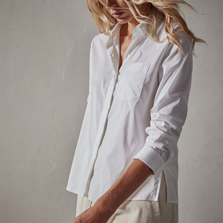 Matte Stretch Poplin Long Sleeve Shirt in White | James Perse Los Angeles