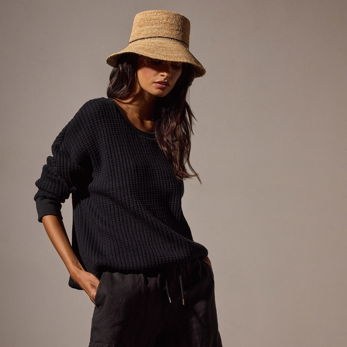 Thermal Sweatshirt in Black | James Perse Los Angeles