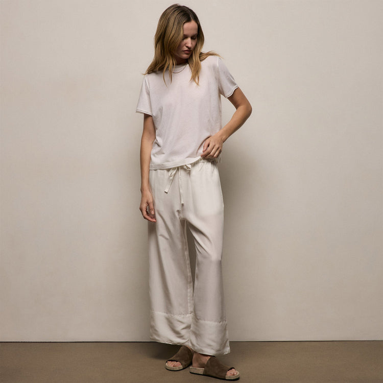 Cotton Cashmere Tee in Off White | James Perse Los Angeles