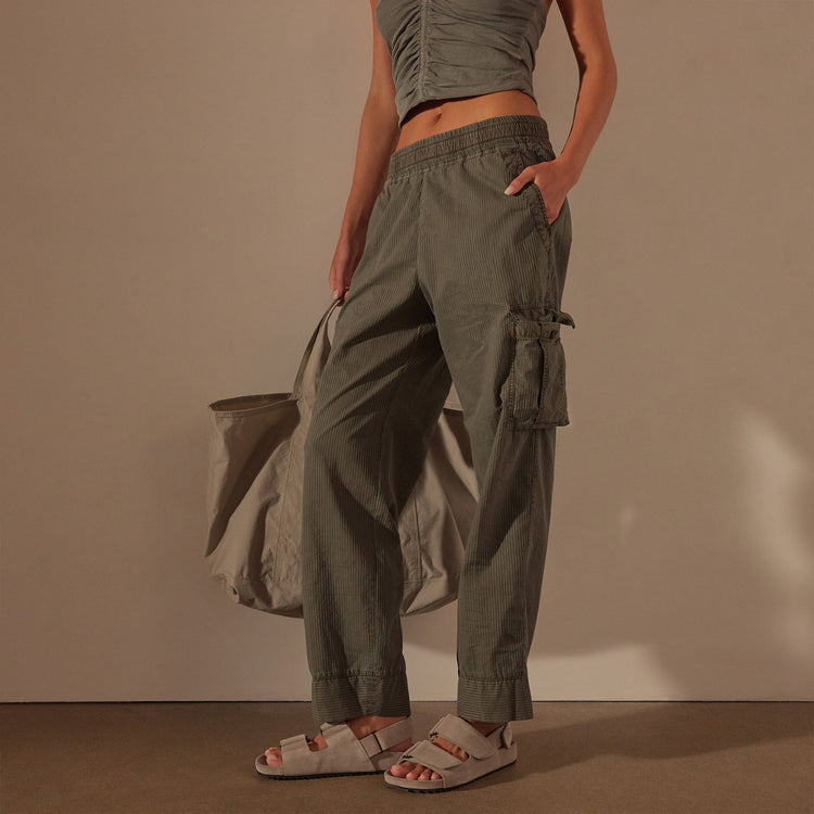 Seersucker Cargo Pant in Palm Pigment | James Perse Los Angeles