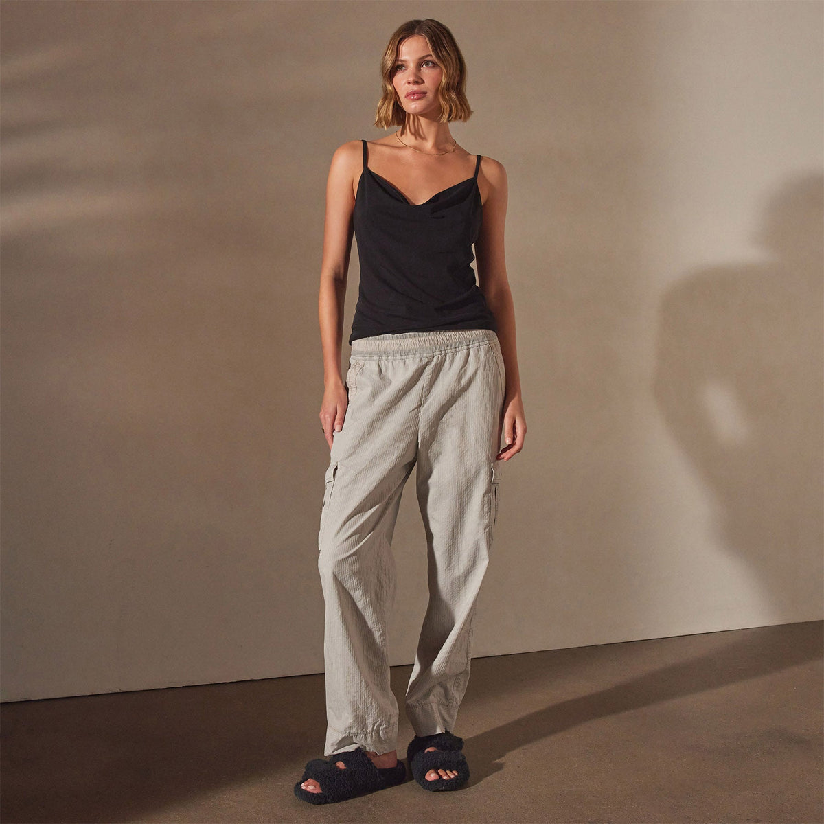 Seersucker Cargo Pant in Salt Pigment | James Perse Los Angeles