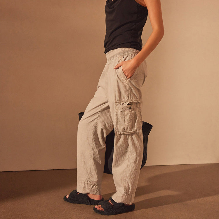 Seersucker Cargo Pant in Salt Pigment | James Perse Los Angeles