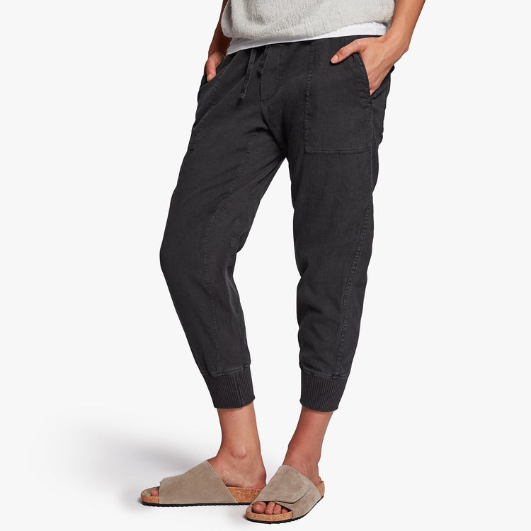 Mixed Media Pant in Carbon Pigment | James Perse Los Angeles