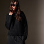 Low Gauge Cashmere Crew  in Black | James Perse Los Angeles