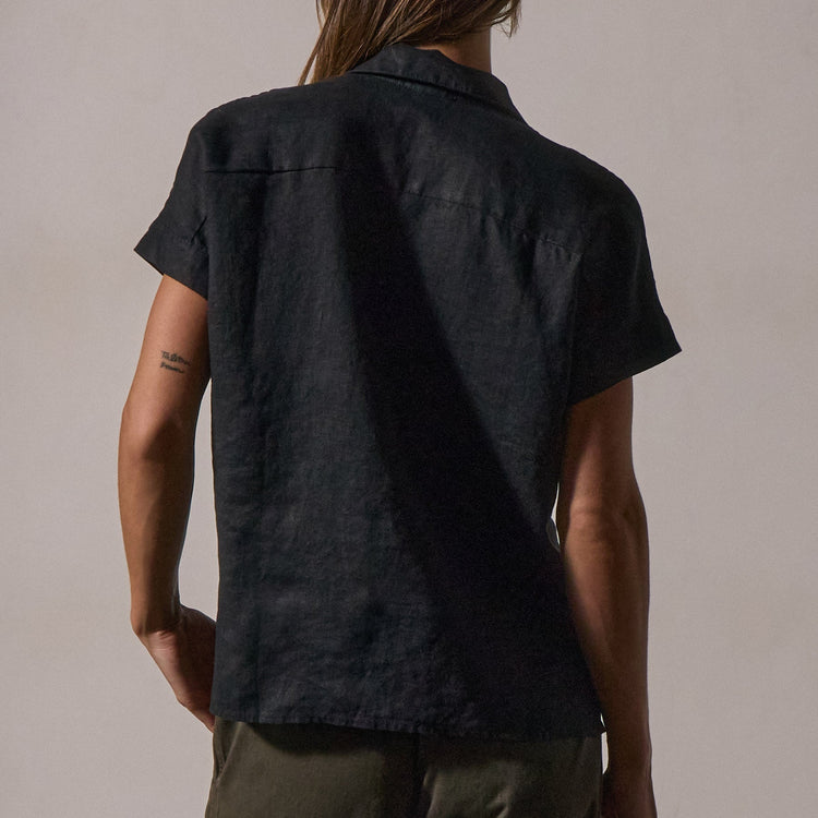 Short Sleeve Linen Shirt in Black | James Perse Los Angeles