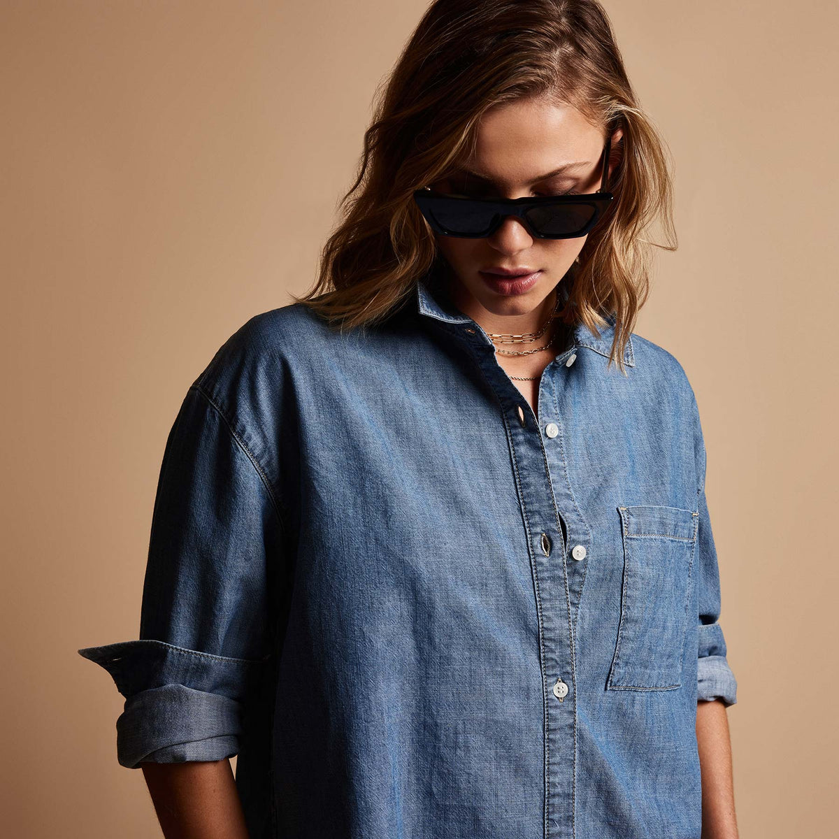 Cropped Boxy Denim Shirt in Light Wash | James Perse Los Angeles