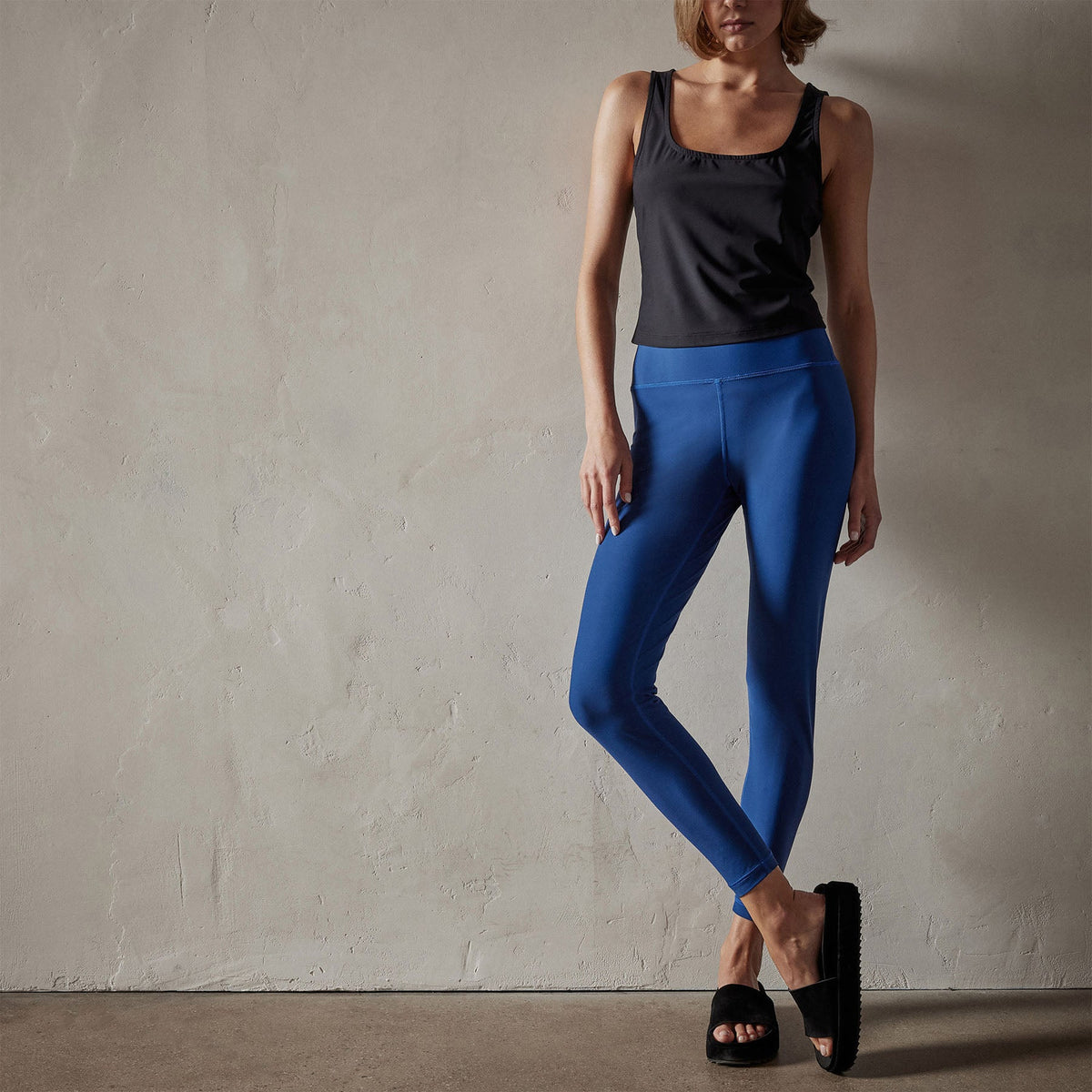 High Rise Yoga Pant in Campus Blue | James Perse Los Angeles