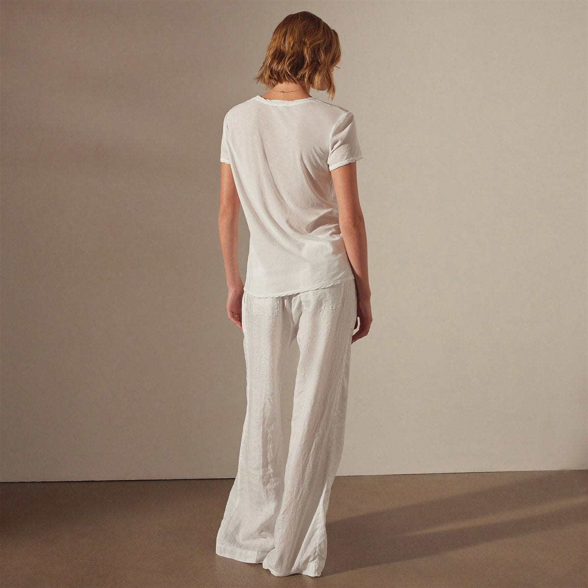 Stretch Jersey Short Sleeve in White | James Perse Los Angeles