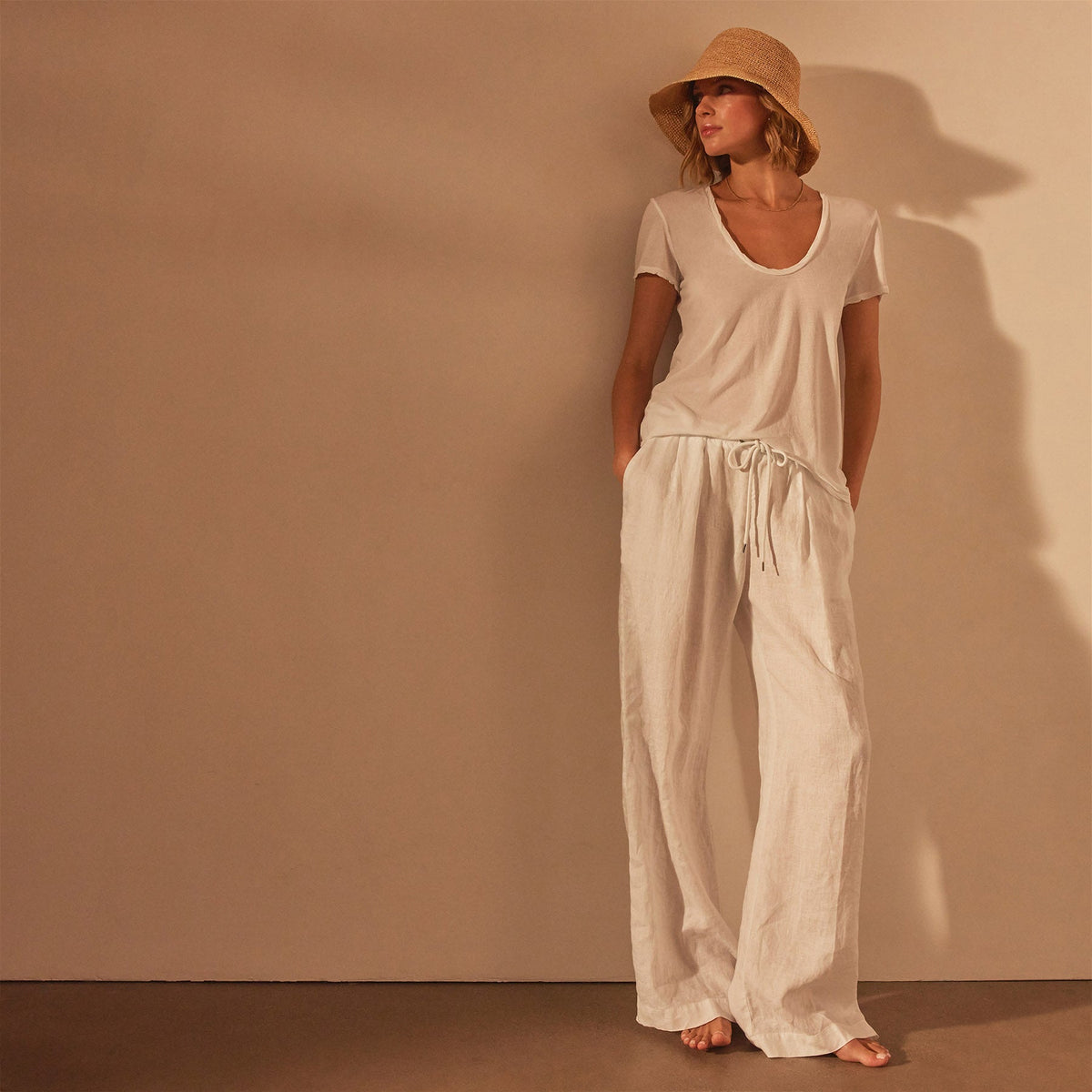 Stretch Jersey Short Sleeve in White | James Perse Los Angeles