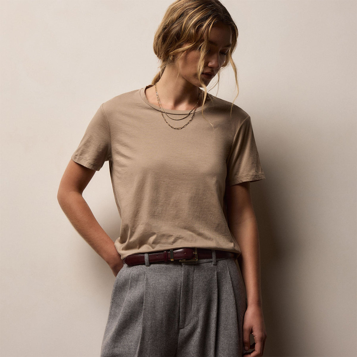 Short Sleeve Elevated Lotus Jersey Crew in Coffee | James Perse Los Angeles