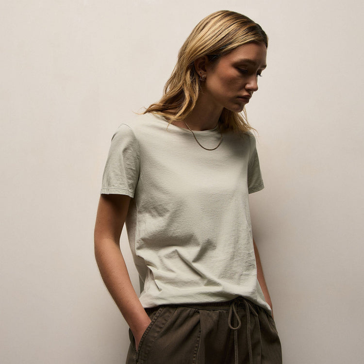 Luxe Lotus Jersey Crew in Celery | James Perse Los Angeles