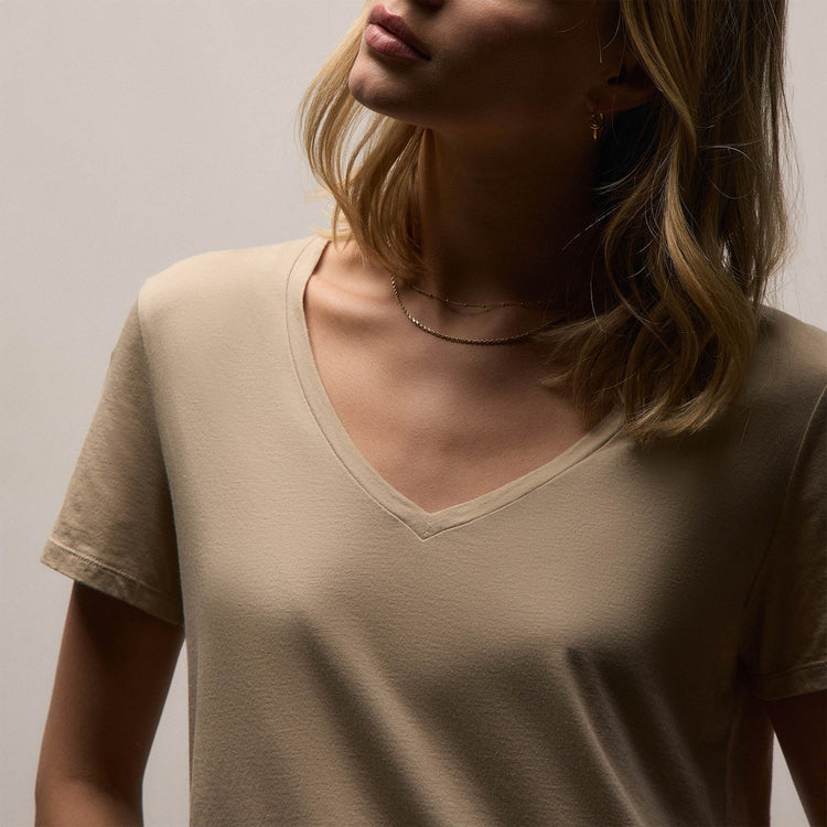 Luxe Lotus Jersey V Neck in Light Khaki | James Perse Los Angeles