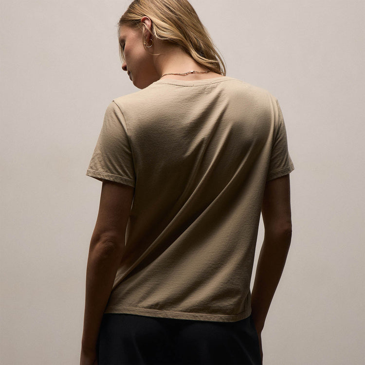 Luxe Lotus Jersey V Neck in Light Khaki | James Perse Los Angeles