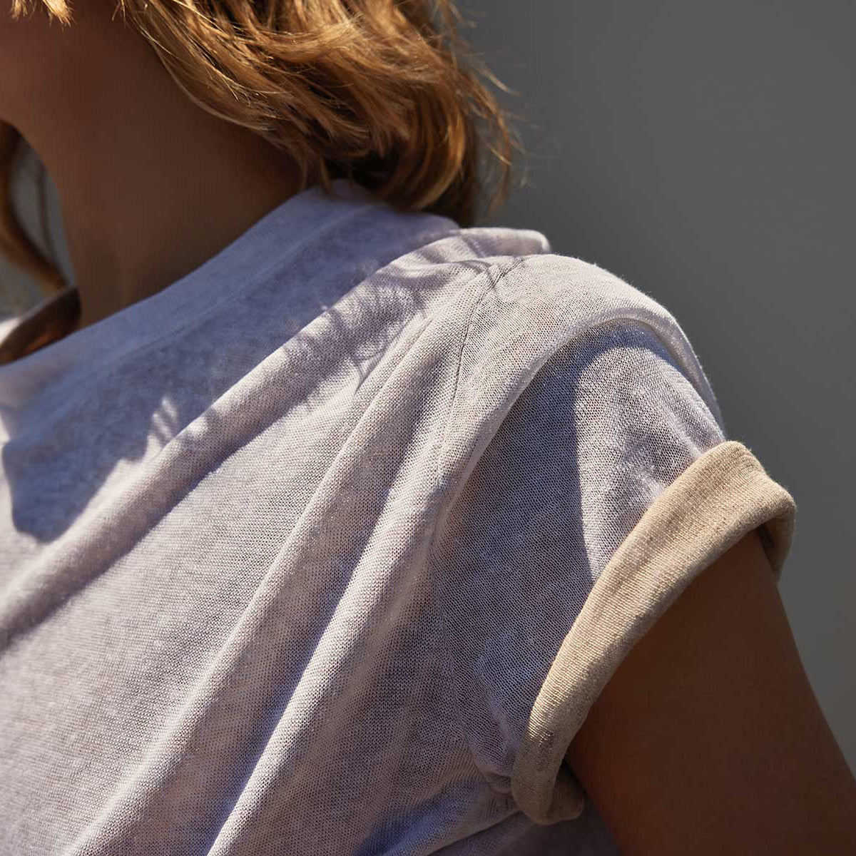 Dunes Linen Crew in White/Natural | James Perse Los Angeles