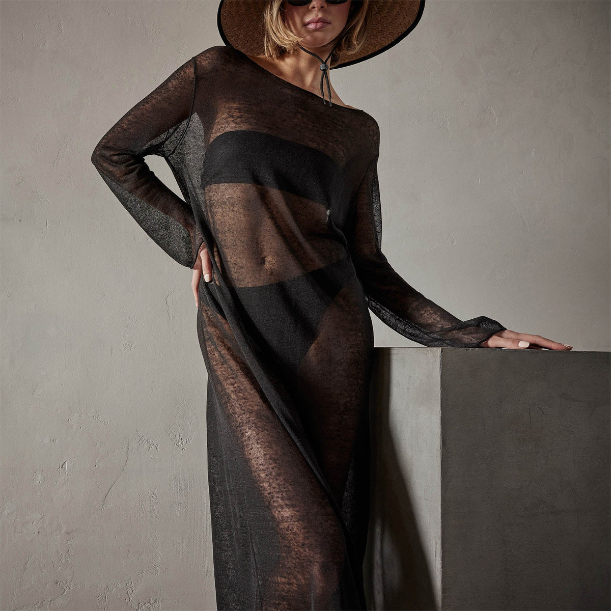 Soleil Linen Caftan in Black | James Perse Los Angeles