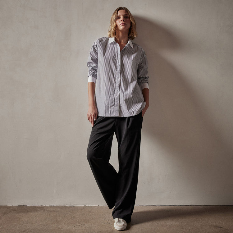 Contrast Striped Shirt in Graphite Stripe | James Perse Los Angeles