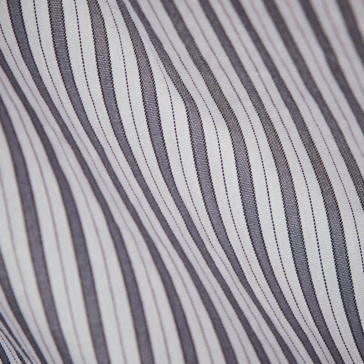 Contrast Striped Shirt in Graphite Stripe | James Perse Los Angeles