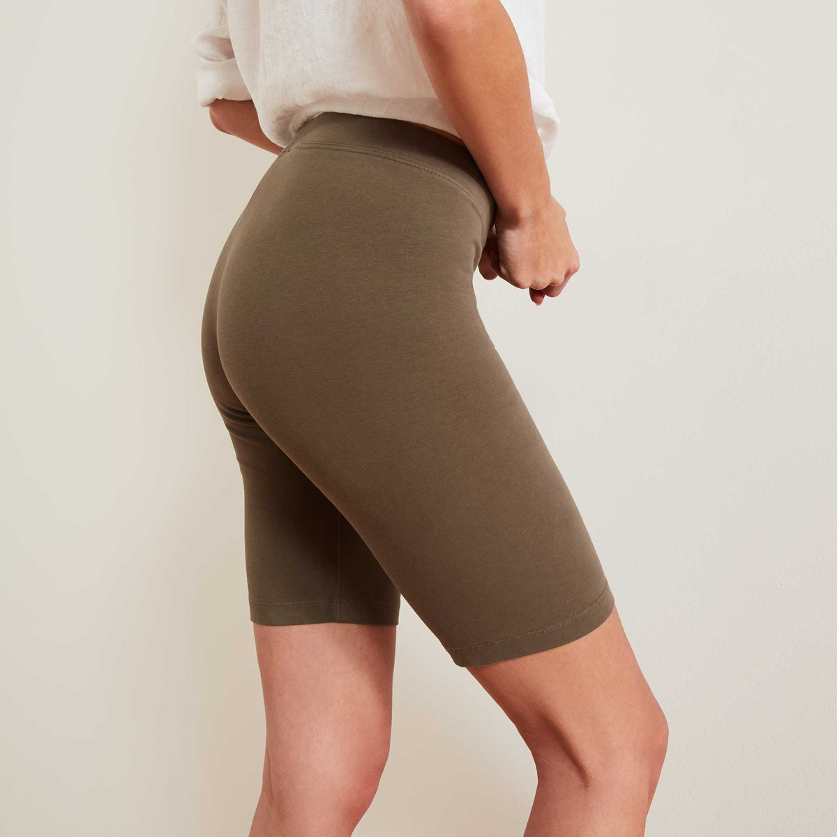 Stretch Jersey Bike Short In Platoon | James Perse Los Angeles