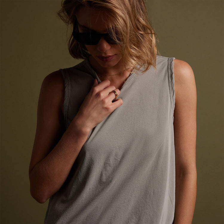 Cove Tank in Mineral Pigment | James Perse Los Angeles