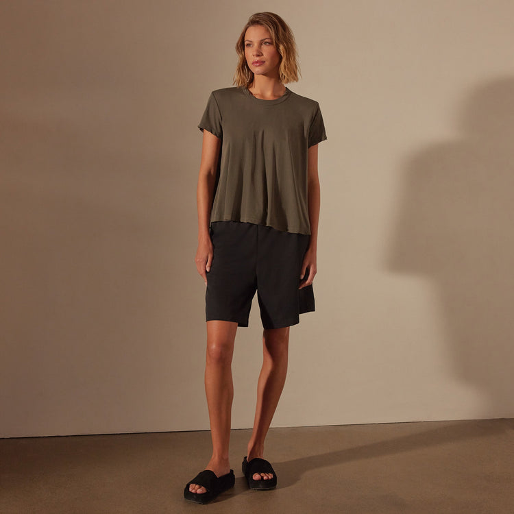High Gauge A Line Tee in Palm | James Perse Los Angeles
