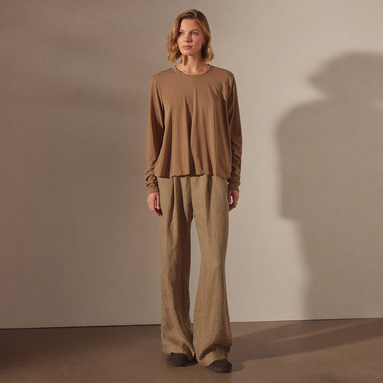 High Gauge Fresca Long Sleeve Baby Doll Tee in Cashew | James Perse Los Angeles
