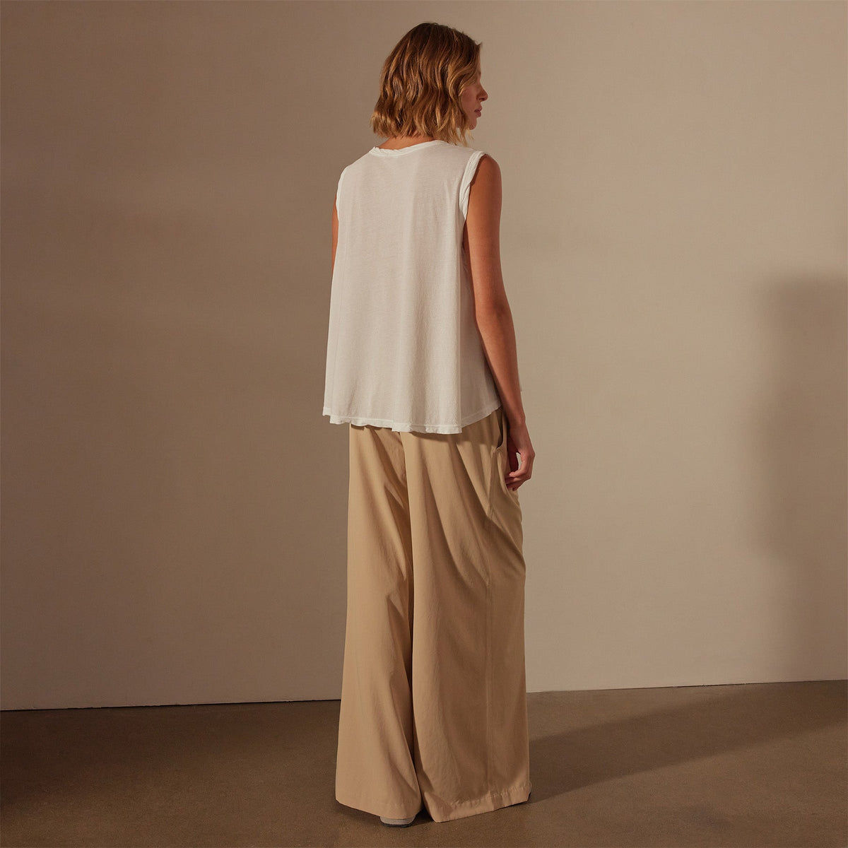 Fine Gauge A Line Tank in White | James Perse Los Angeles