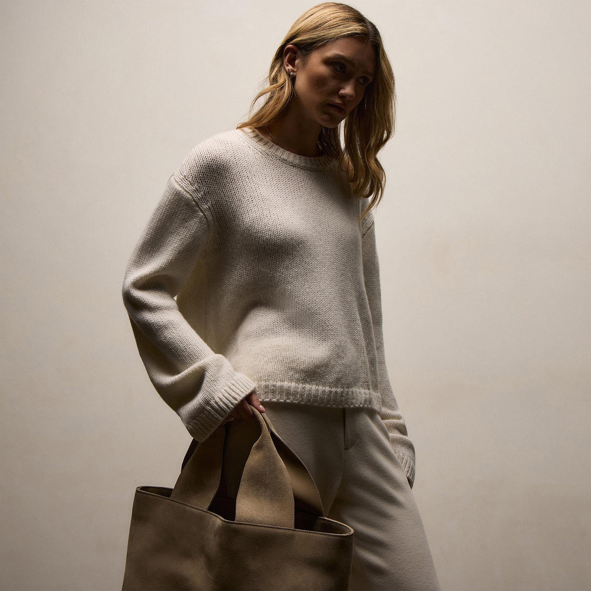 Chunky Italian Spun Cashmere Crew In Ivory | James Perse Los Angeles