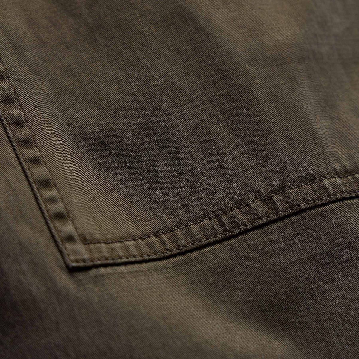 Mixed Media Straight Pant In Army Green Pigment | James Perse Los Angeles